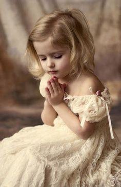 little girl praying.jpg